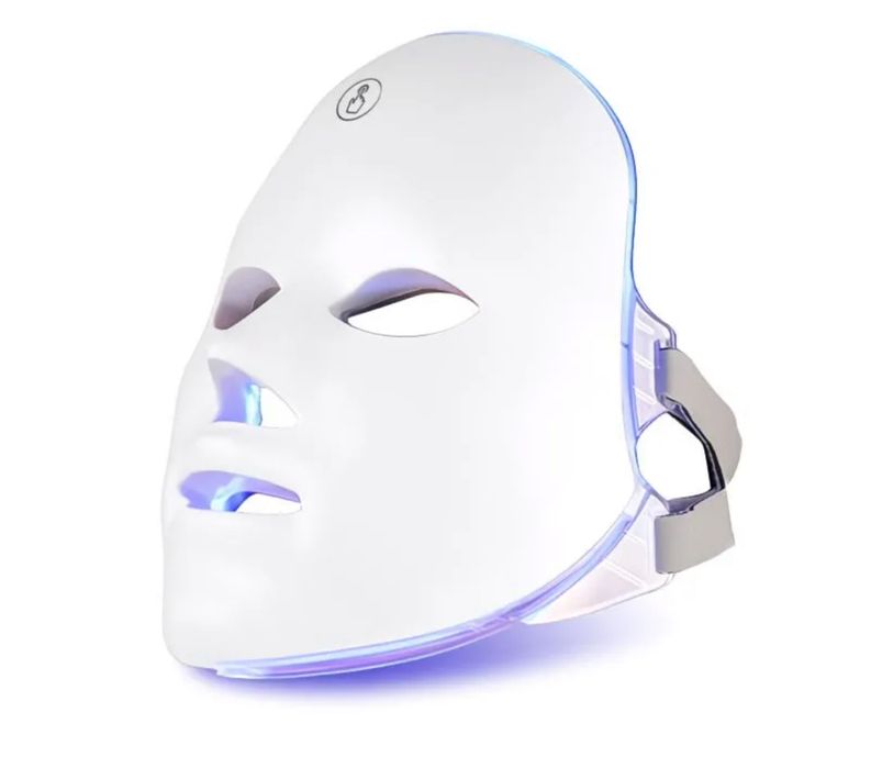 Led маска использует различные длины волн света.