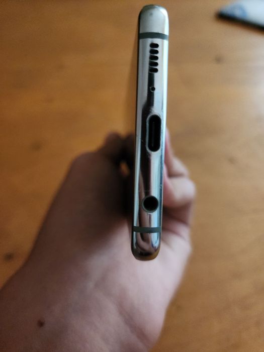 Samsung s10 narxi