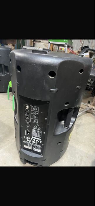Boxe behringer B215D active