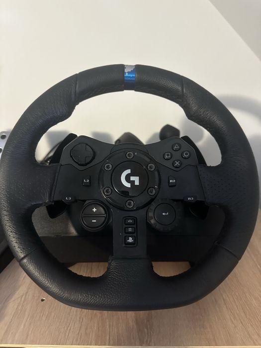 Logitech G923 + shifter