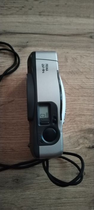 Продаеться плёночный фотоаппарат Canon Prima Bf-9s