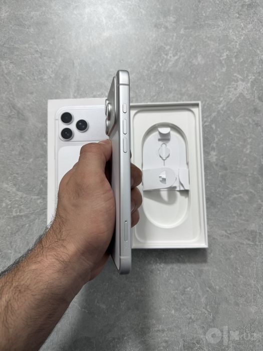 iPhone 17 Pro Max 256GB Silver