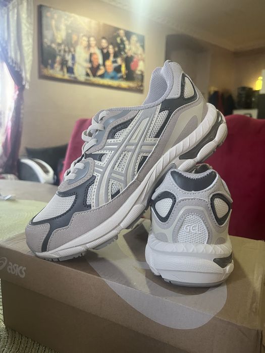 Adidasi asics GEL-NYC