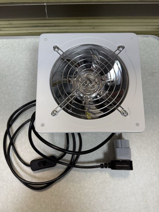 Безшумен изпускателен вентилатор за кухня