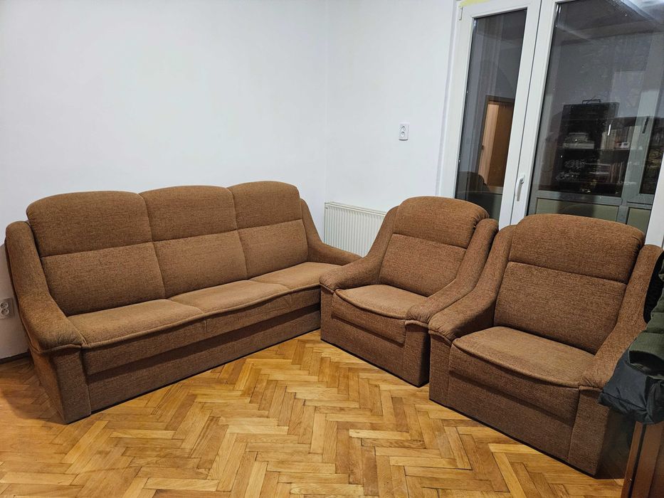 Canapea extensibila si 2 fotolii