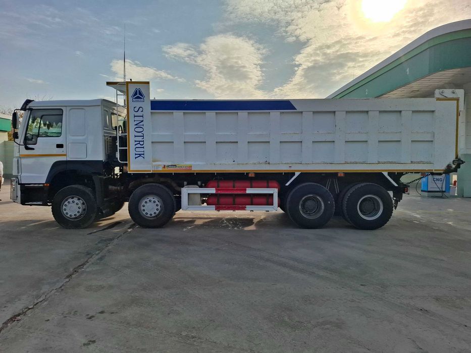 HOWO SINOTRUK 40 тонна 2023 йил, 7 дона мавжуд!