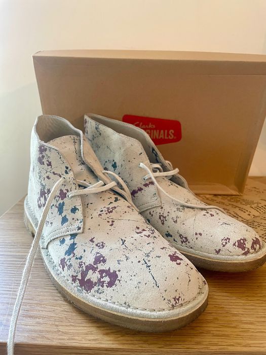 Shoes with character