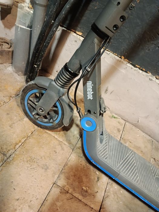 Trotineta electrica ninebot