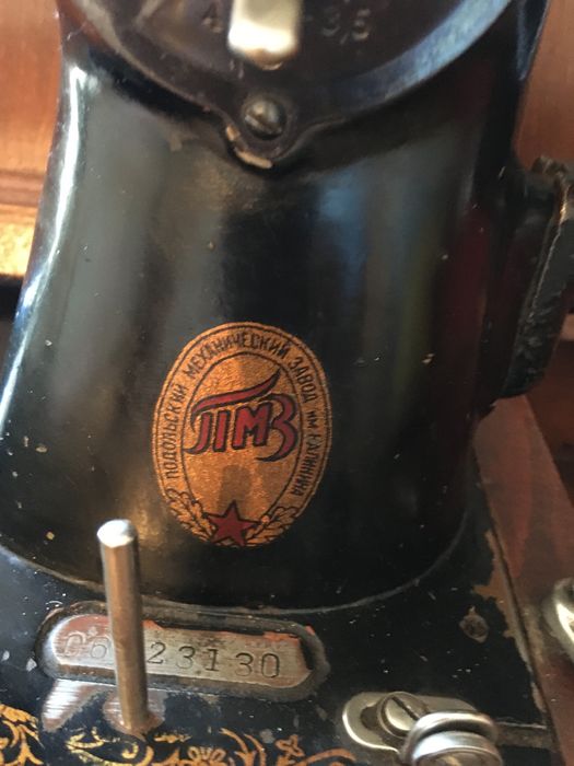 Продам швейную машинку советского производства