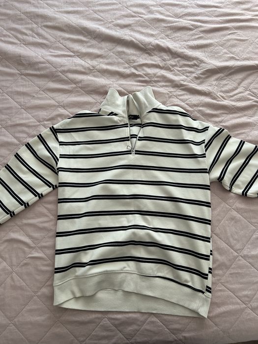 Продам зимние куртки,джинсы, кофты