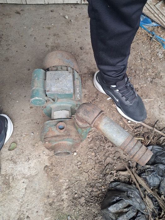 Помпа за вода рециклирана