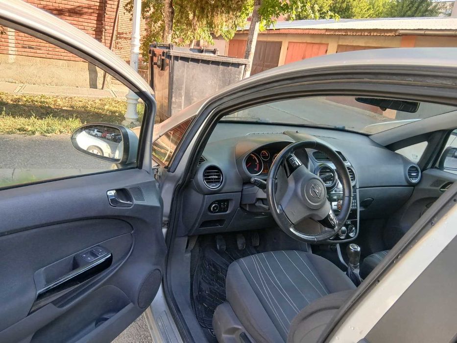 OPEL Corsa 2010 — imagine 3