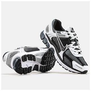 Nike Zoom Vomero 5