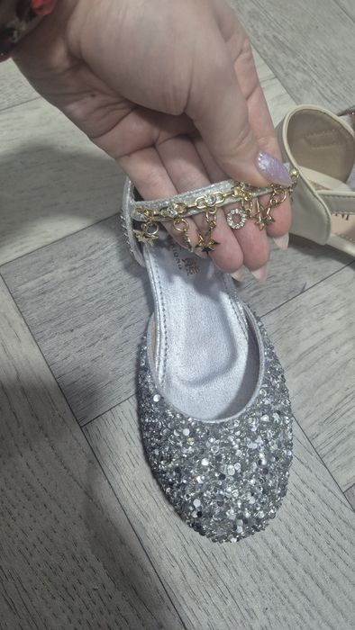 Туфли детские новые