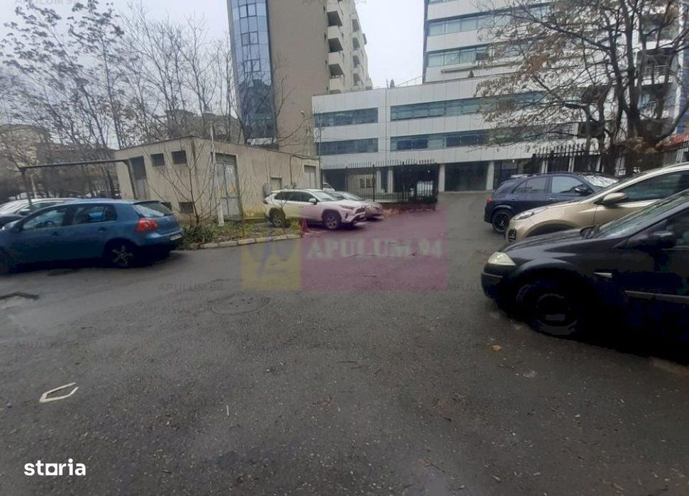 Spațiu zona Bulevardul Unirii - Zepter