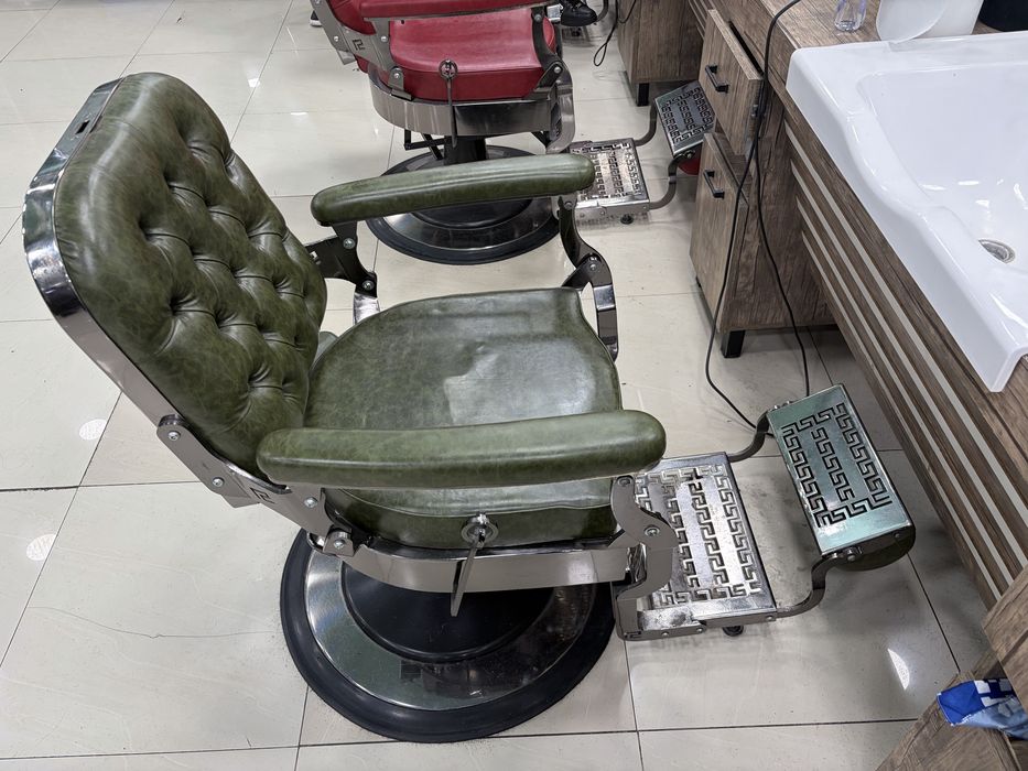 Vand Mobila Frizerie