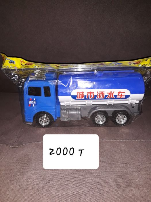 Продам детские игрушки для мальчиков и девочек