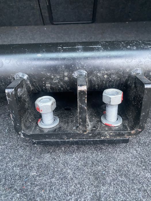 Теглич за Ford Transit mk8