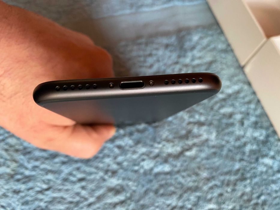 Iphone 7,Space Grey,32GB,97%-Kапацитет на батерията