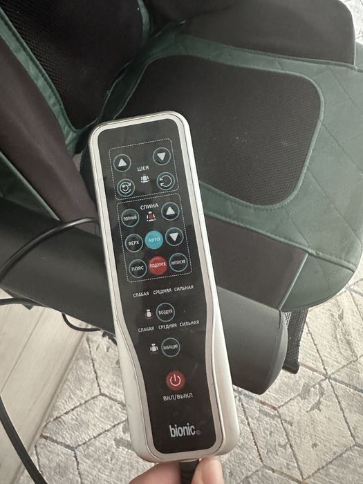 Продаю кресло - массажёр