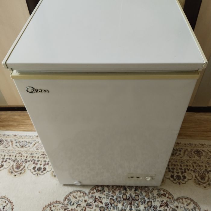 Продам морозильник