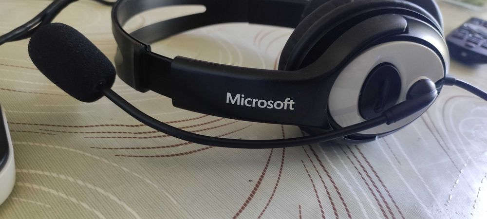 Слушалки с микрофон Microsoft