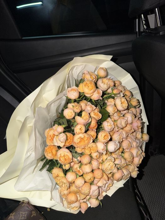 Желтые цветы продам