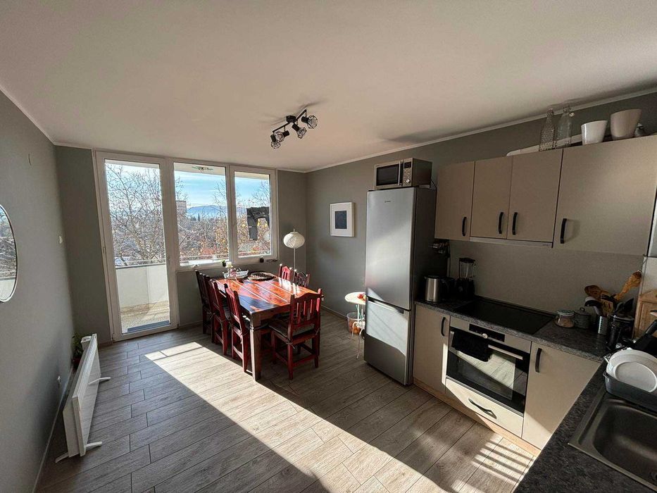 ТРИСТАЕН 100 кв.м., град Карлово