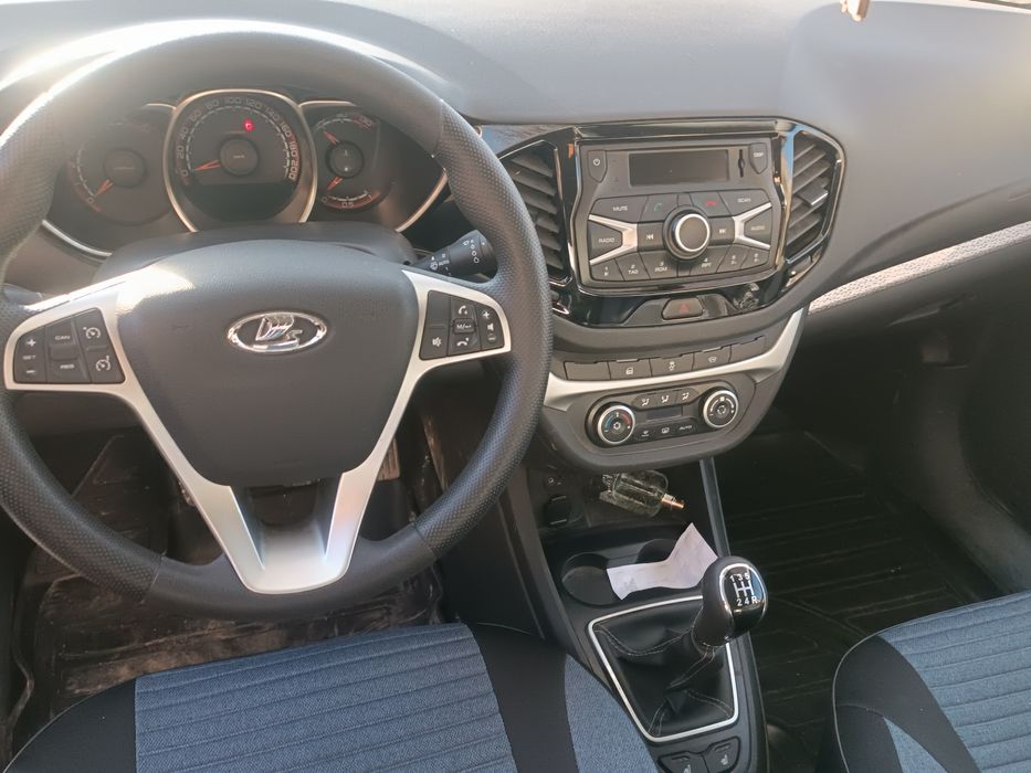 Lada Vesta Cross 2018 sotiladi