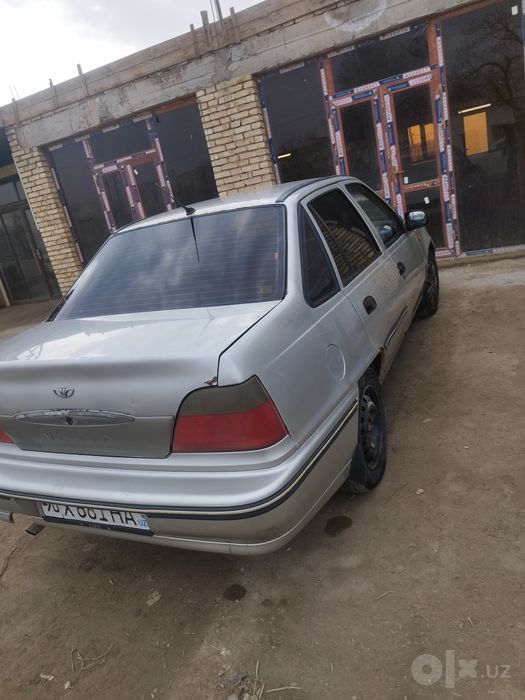 Нехиа1 2008 сручни сотилади.