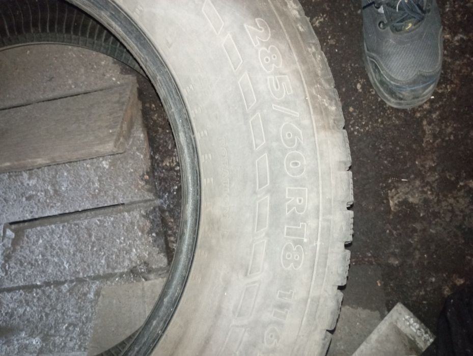 Продается зимные резины с шипами