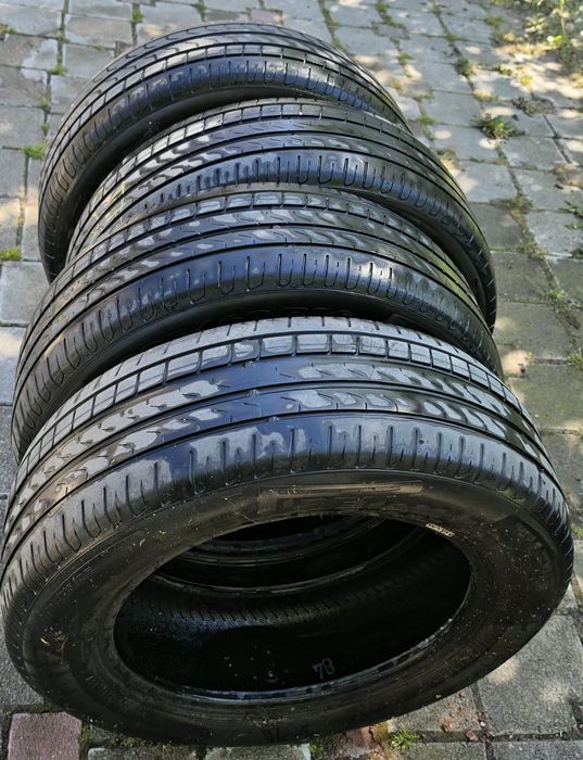 205/55/16 vara Continental si 205/60/16 vara Pirelli