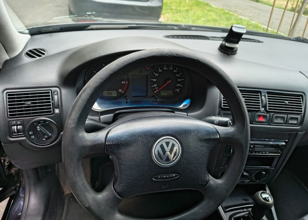 VOLKSWAGEN Golf 2003 — imagine 3