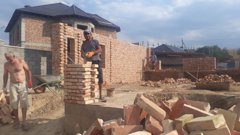 Красный кирпич доставка!