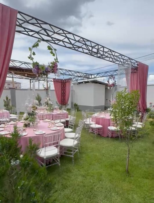 Прокат элитных столов стулья посуда