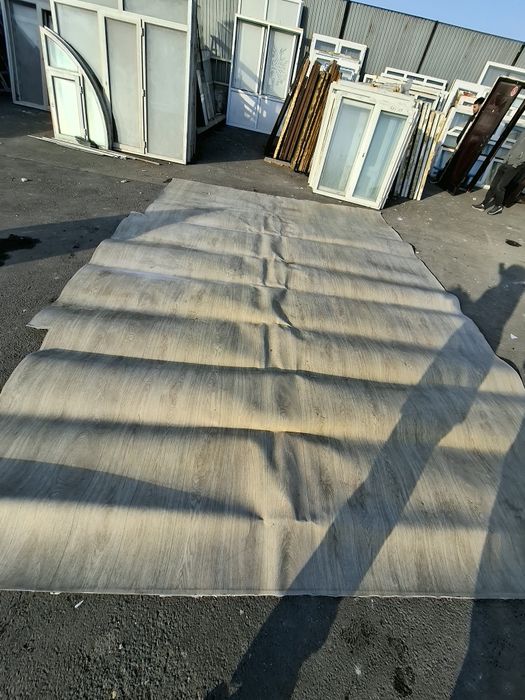 Б/у Стол с уголком