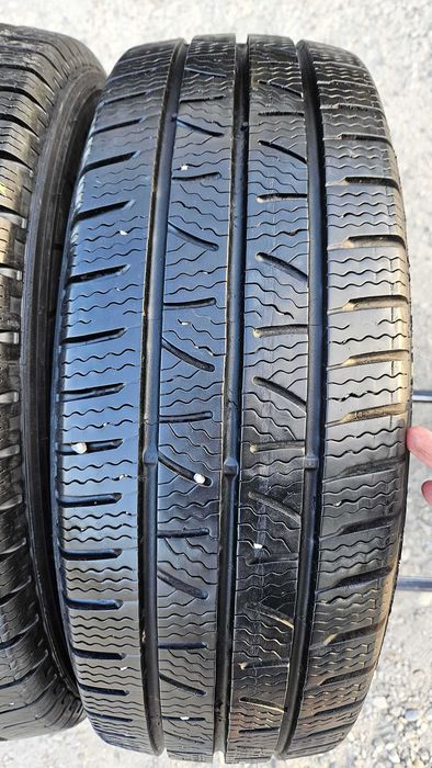 215/65 R16C • Iarna • Pirelli Carrier Winter 109/107R | 2 buc | Pret/buc