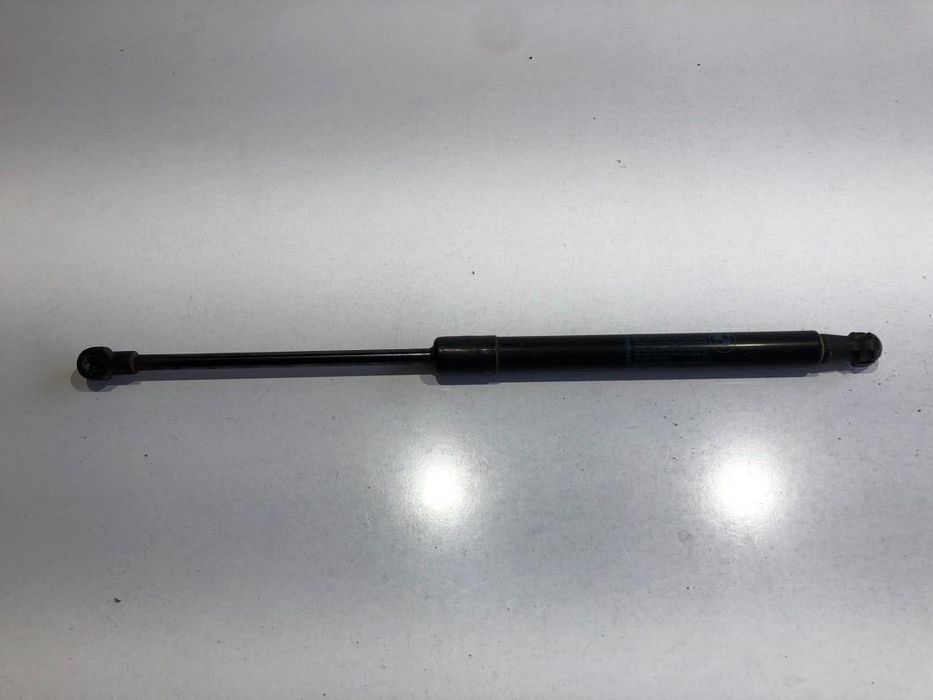 Amortizor capota fata BMW Seria 1 E81, E87 7118370