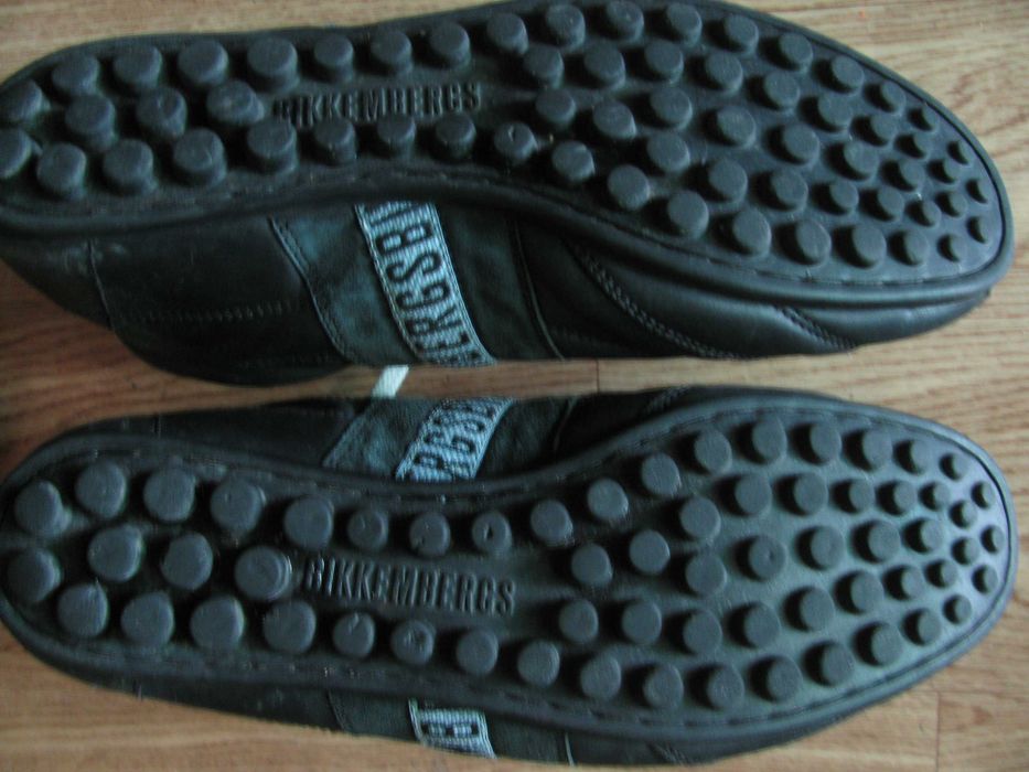 BIKKEMBERGS  Спортни Обувки Супер  Яка  Кожа  №  44  може  и за  43