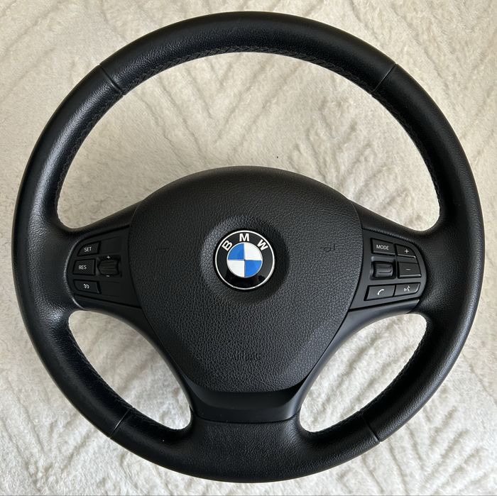 Volan bmw f30/f10 stare bună