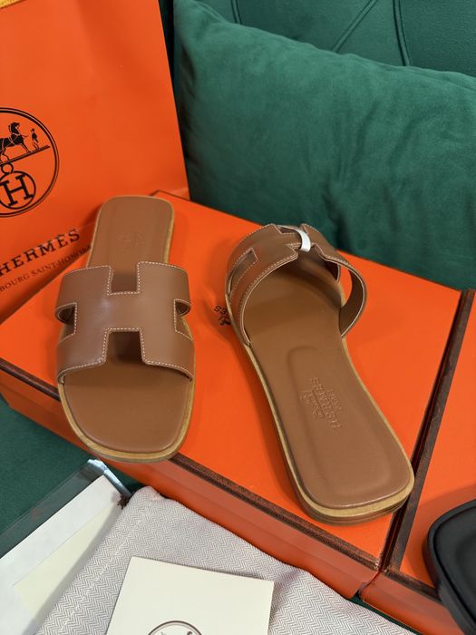 Papuci Hermes piele naturala 100% Full Box colectie noua