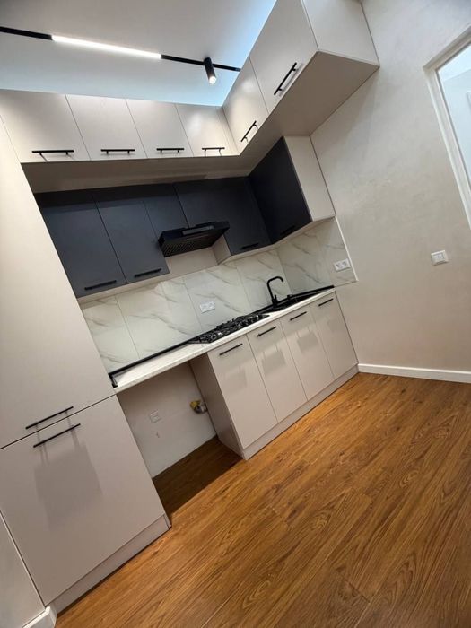 N7288 Yunusobod tumani 19-kvartal J/K Xon Saroy Okean 2/7/16