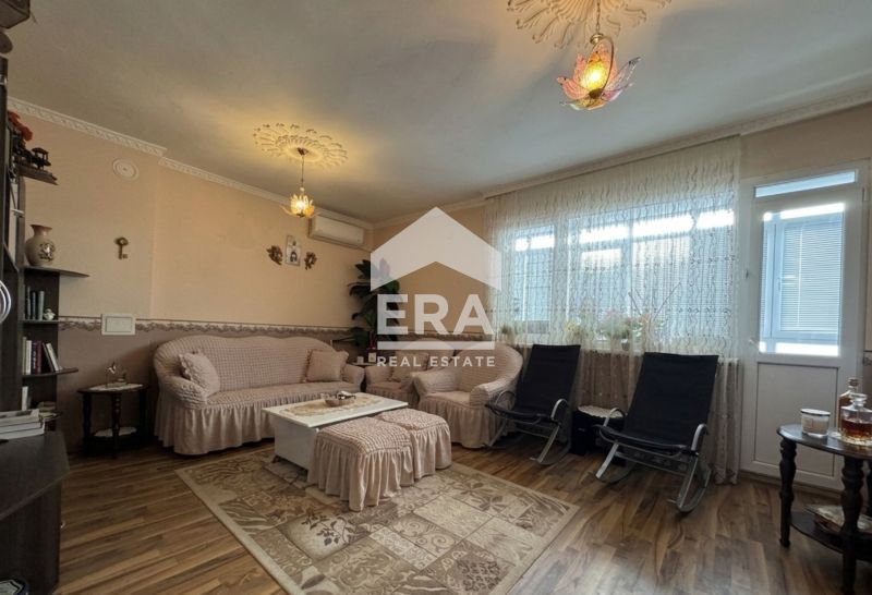 Продава се Многостаен апартамент в Силистра, Римска гробница - 137 кв.м за 869 €/кв.м - Снимка #2