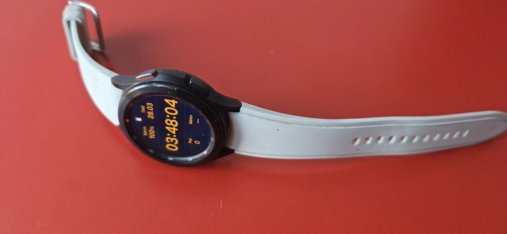 Samsung Galaxy Watch4 Classic 42mm (SM-R880),