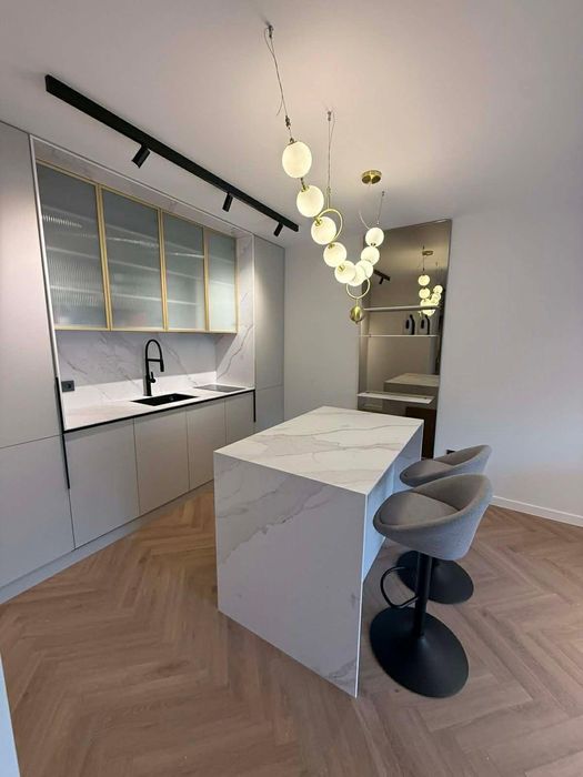 Двустаен, под наем, ж.к Кръстова вада