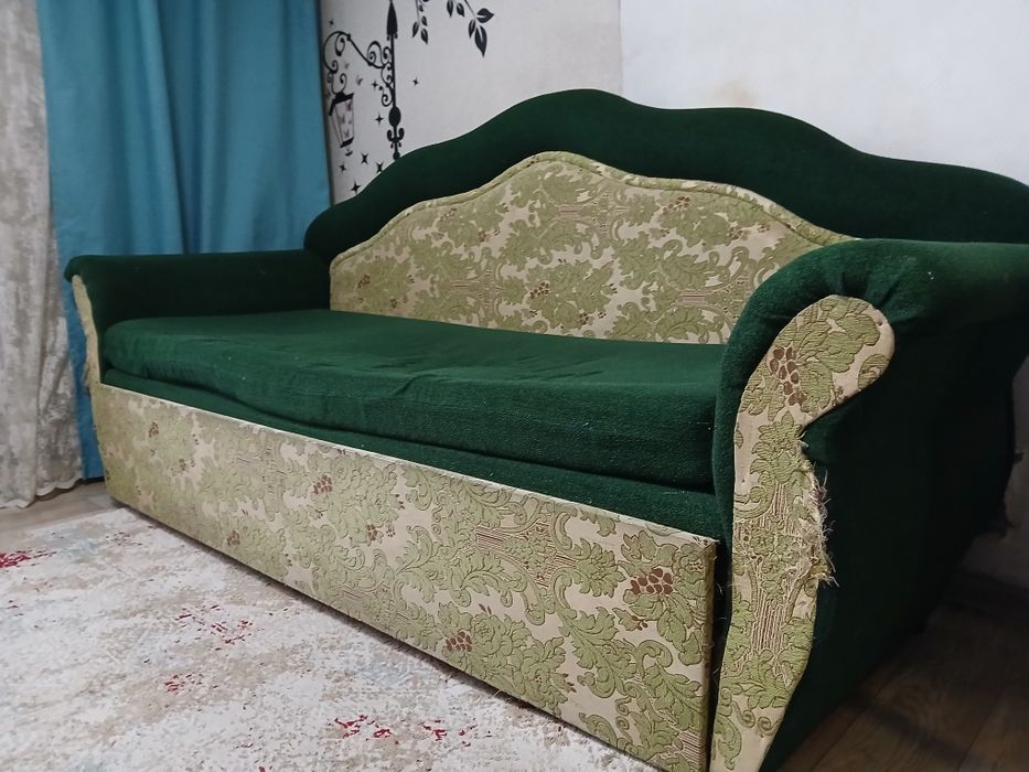 Продам диван-тахту