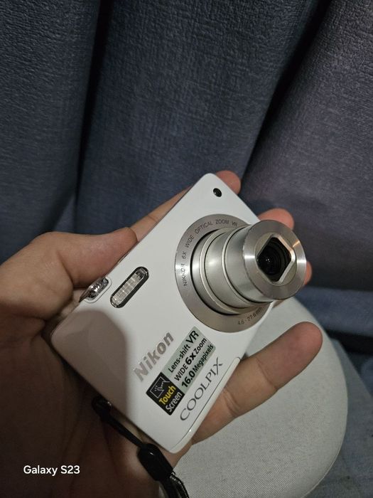 Nikon цифровой фотоаппарат