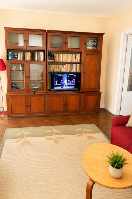 Apartament 2 camere ,etajul3, complet mobilat și utilat, centrală proprie pe gaz, bloc cărămidă, zona Policlinică Motru, J4-2-14, pret 37.500 euro