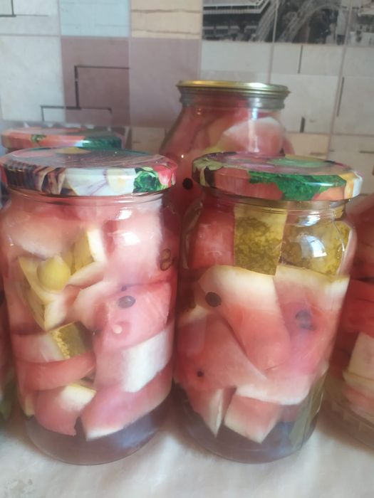 Арбузы маринованные.