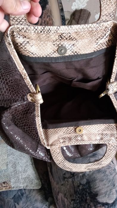 Продам женскую сумку